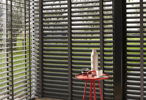Bosman zonwering Houten jaloezieën